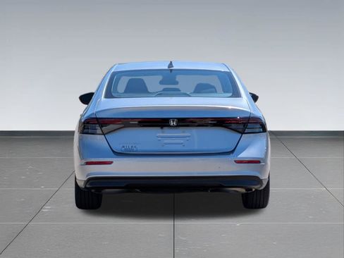 Certified 2025 Honda Accord LX image 4