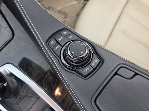 Used 2012 BMW 650i Convertible RWD image 23