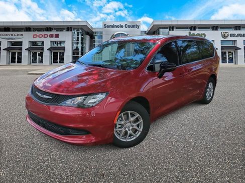 New 2026 Chrysler Voyager LX image 1