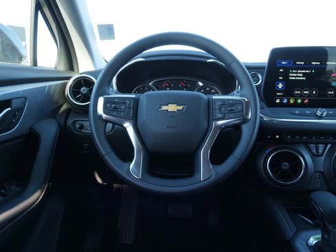 New 2025 Chevrolet Blazer LT image 21