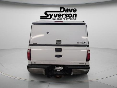 Used 2015 Ford F250 XLT w/ XLT Interior Package image 4