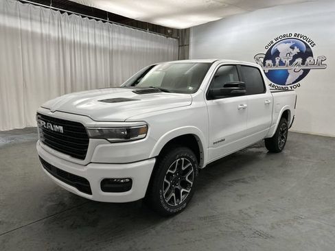 New 2026 RAM 1500 Laramie w/ Sport Appearance Package AWD/4WD image 5