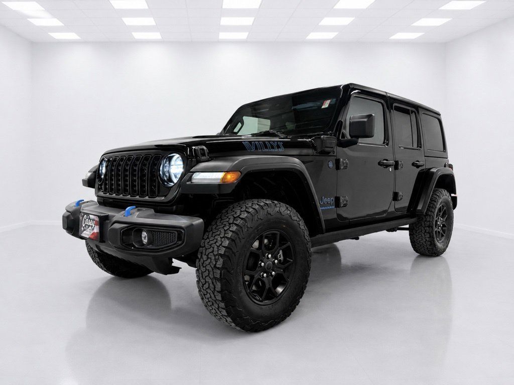 Used 2024 Jeep Wrangler Unlimited AWD/4WD image 7