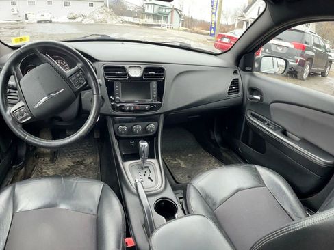 Used 2013 Chrysler 200 Limited w/ 2013.5MY 200S Special Edition image 5