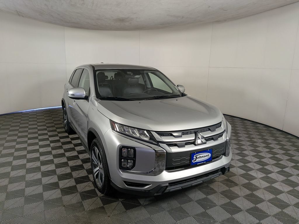 Used 2022 Mitsubishi Outlander Sport SE AWD/4WD image 5