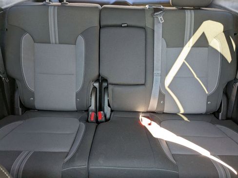 Used 2025 Chevrolet Blazer LT image 23