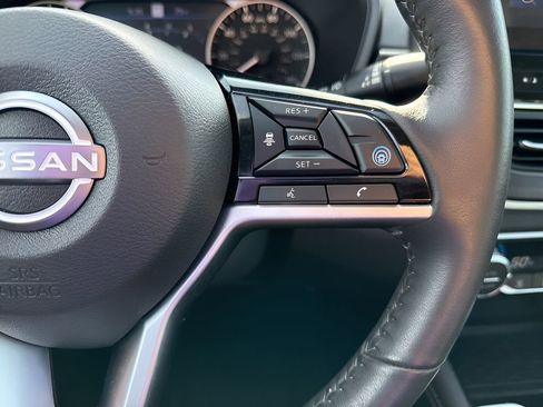 Used 2024 Nissan Altima 2.5 SL image 25