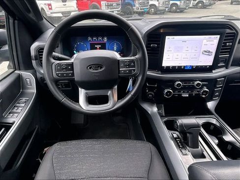 Used 2025 Ford F150 XLT w/ Equipment Group 301A Standard AWD/4WD image 5
