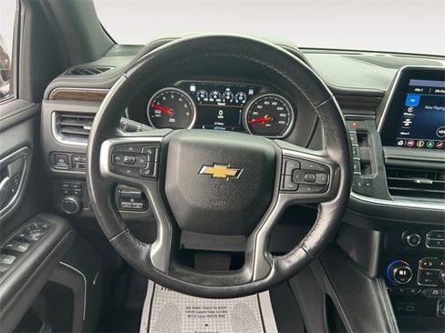 Used 2021 Chevrolet Tahoe Premier w/ Premium Package image 12