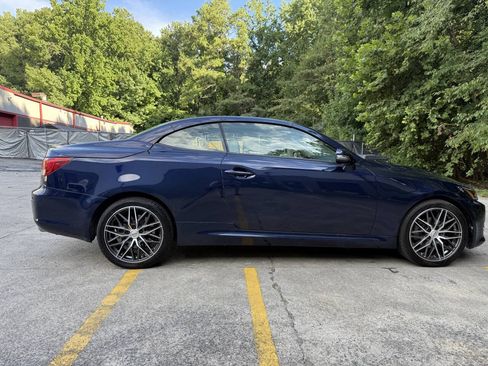 Used 2013 Lexus IS 250C w/ Luxury Pkg RWD image 9