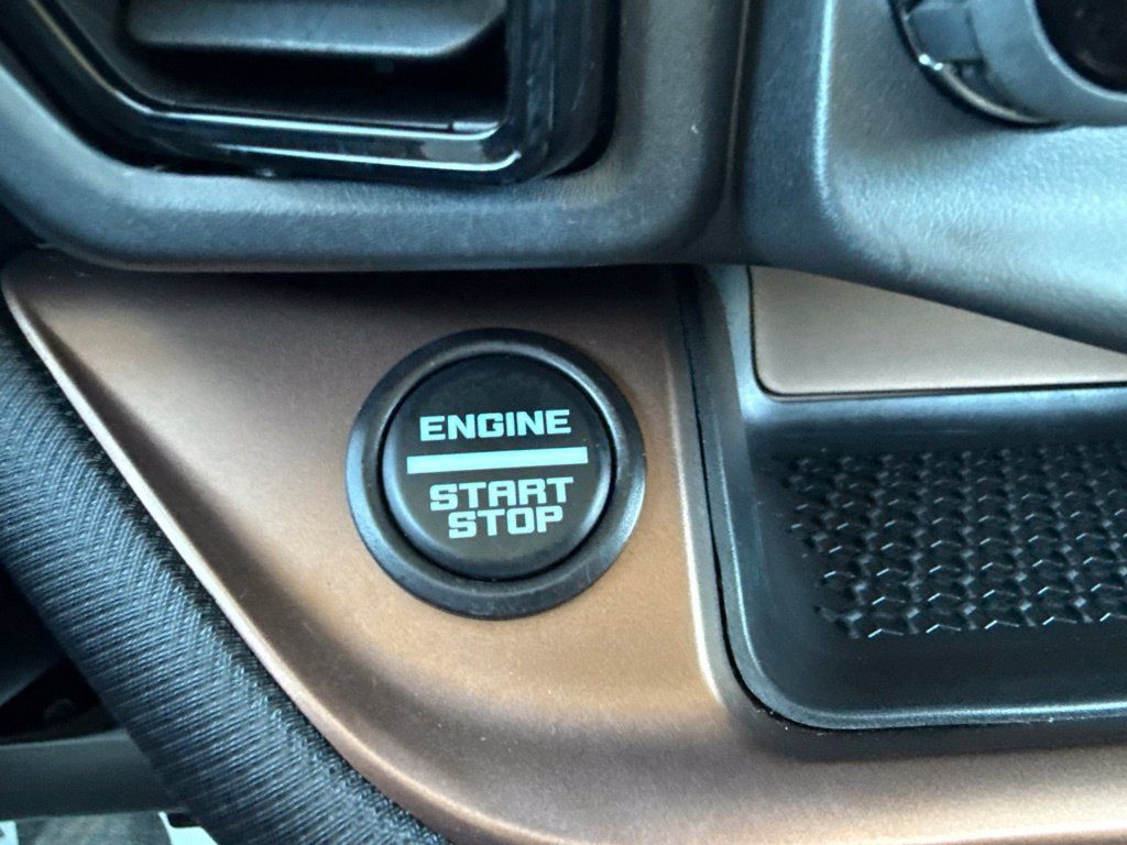 Used 2023 Ford Bronco Sport Outer Banks AWD/4WD image 29