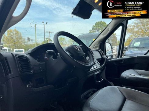 Used 2023 RAM ProMaster 2500 image 10