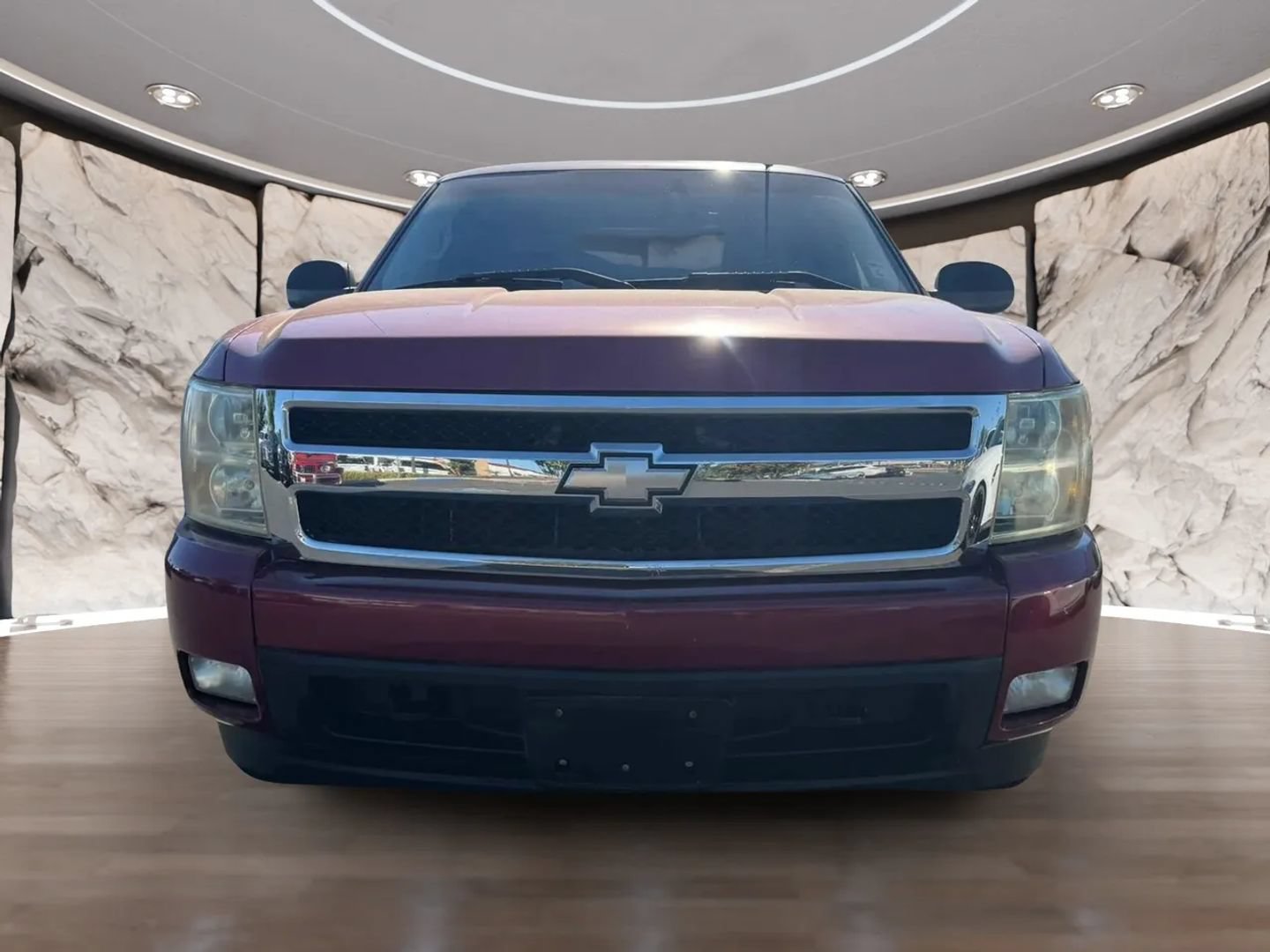 Used 2007 Chevrolet Silverado 1500 LTZ w/ EZ-Lift Tailgate Package RWD image 2