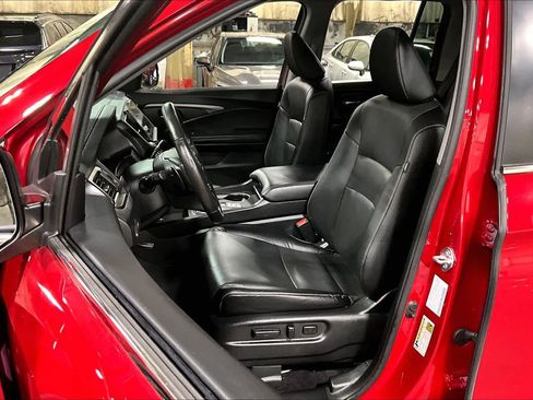 Used 2025 Honda Ridgeline RTL image 8