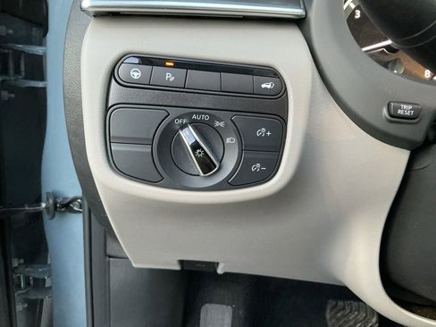 Certified 2024 INFINITI QX50 Luxe image 19