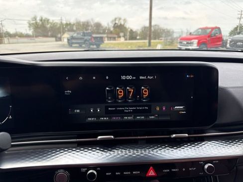 Used 2022 Kia Carnival SX Prestige FWD image 15
