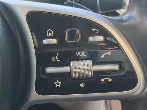 Used 2019 Mercedes-Benz E 300 image 13