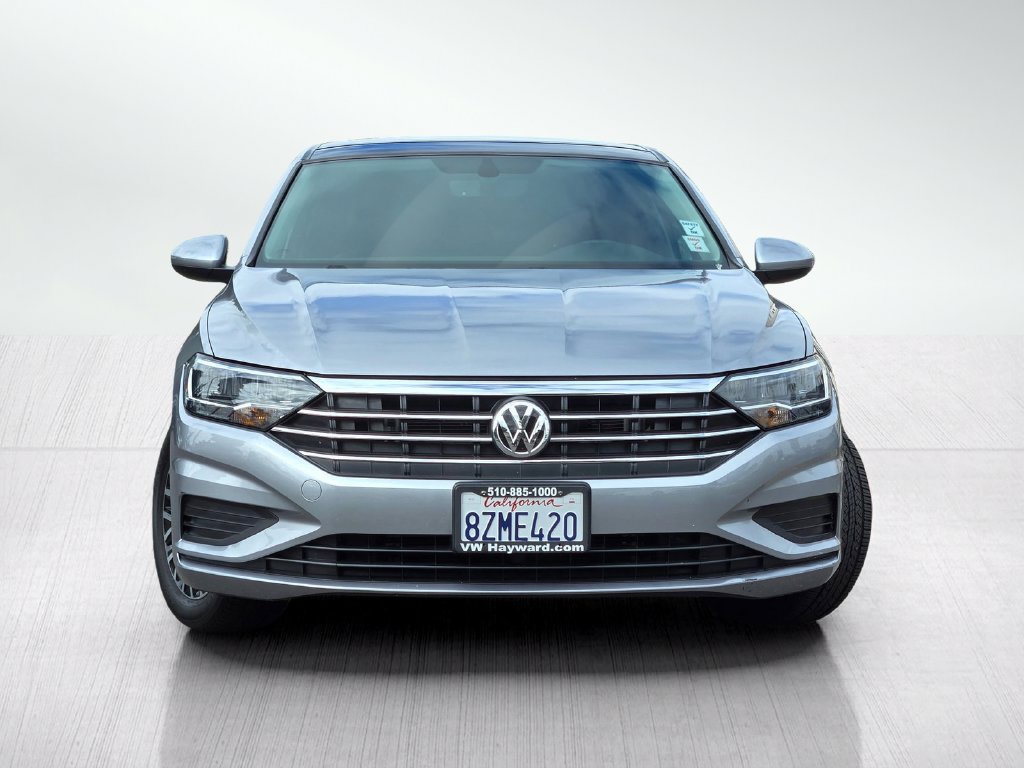 Used 2021 Volkswagen Jetta SE FWD image 3