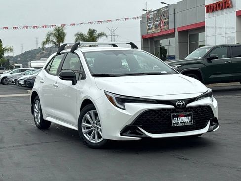New 2026 Toyota Corolla SE FWD image 2