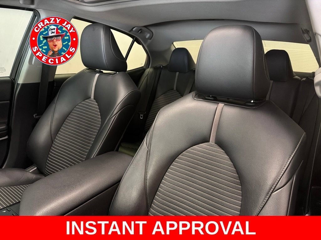 Used 2018 Toyota Camry SE w/ Audio Package FWD image 17