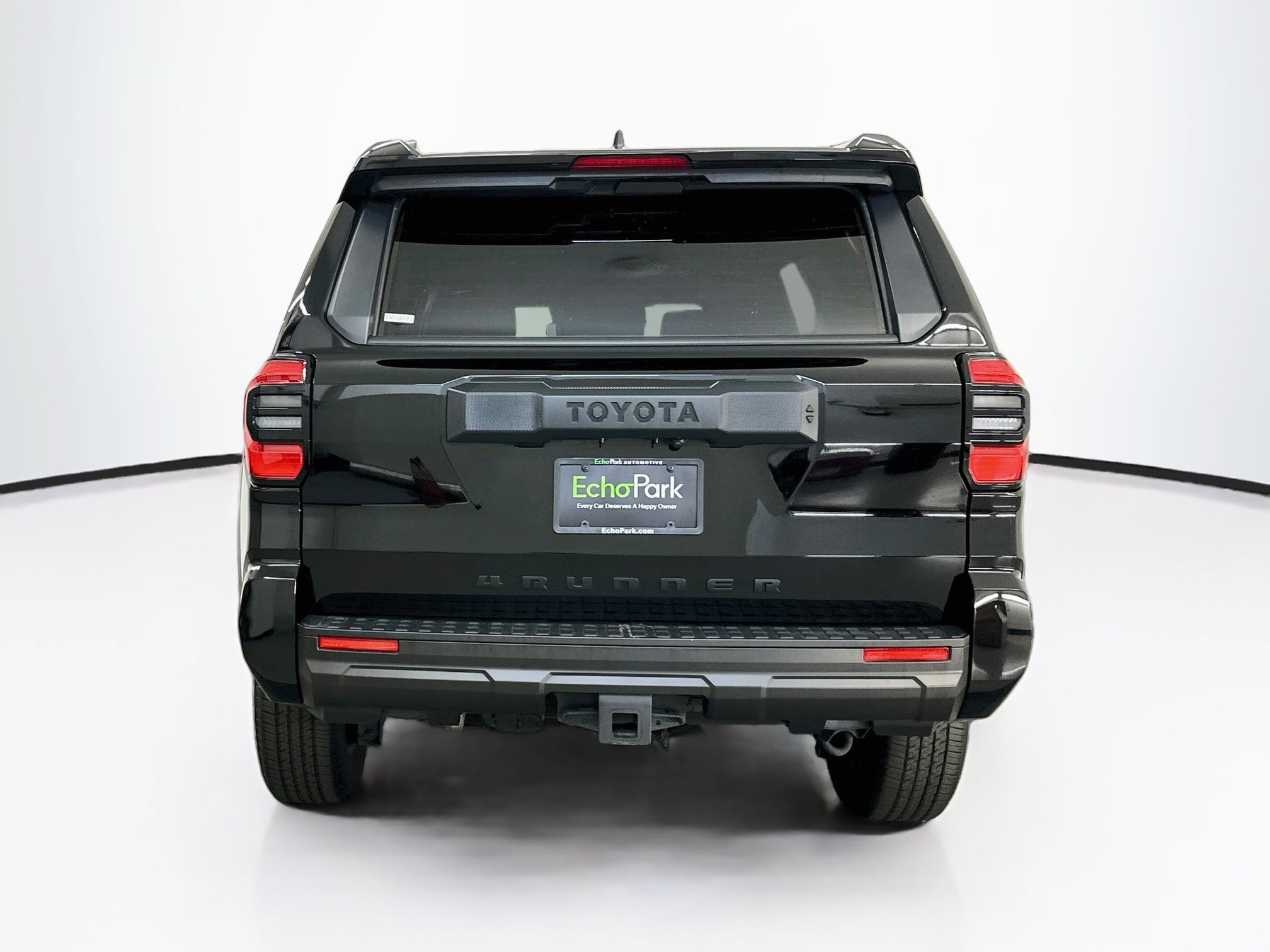 Used 2025 Toyota 4Runner SR5 AWD/4WD image 7