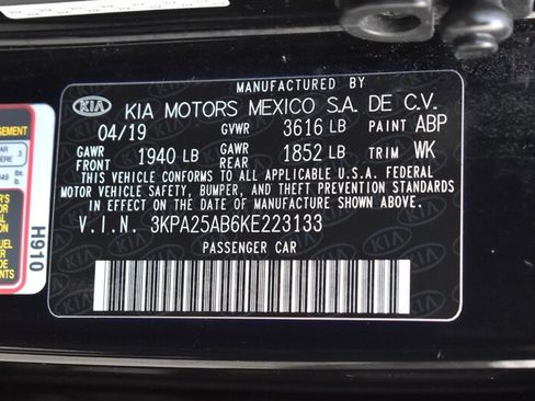 Used 2019 Kia Rio S FWD image 29
