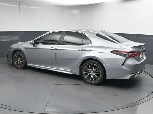 Certified 2024 Toyota Camry SE image 6