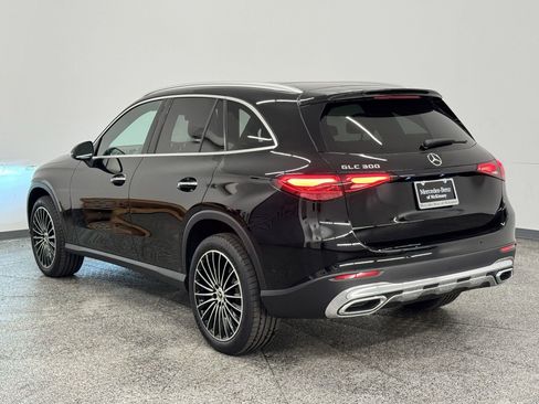 Certified 2025 Mercedes-Benz GLC 300 image 3