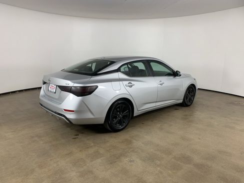 Used 2023 Nissan Sentra SV w/ All-Weather Package image 8