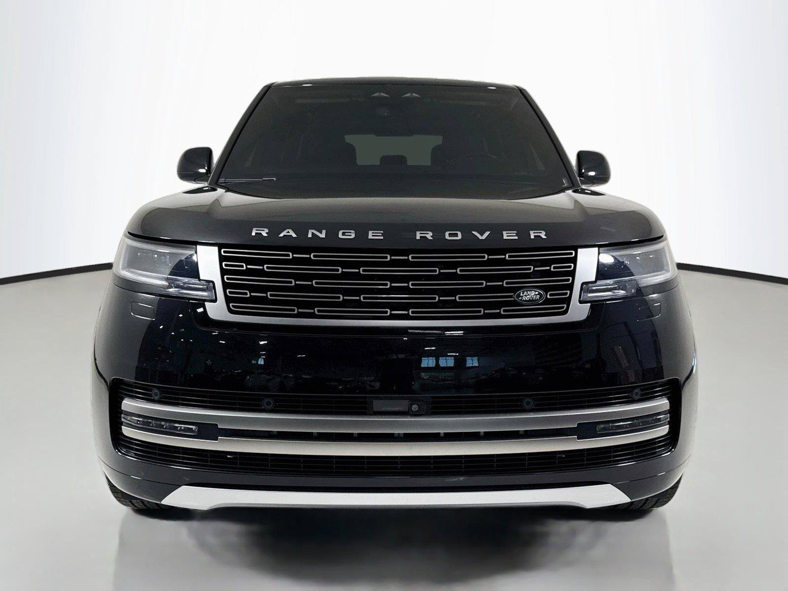 Used 2024 Land Rover Range Rover SE AWD/4WD image 10