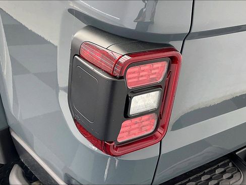 New 2026 Jeep Gladiator Rubicon w/ Steel Power Dome Hood Package AWD/4WD image 16