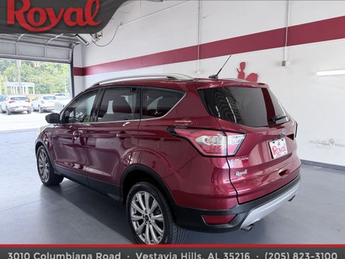 Used 2017 Ford Escape Titanium FWD image 6