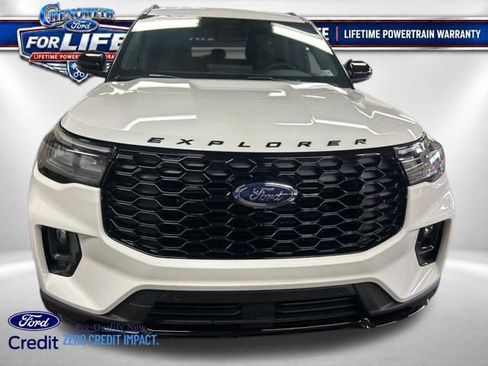 New 2026 Ford Explorer ST-Line w/ ST-Line Street Pack AWD/4WD image 7