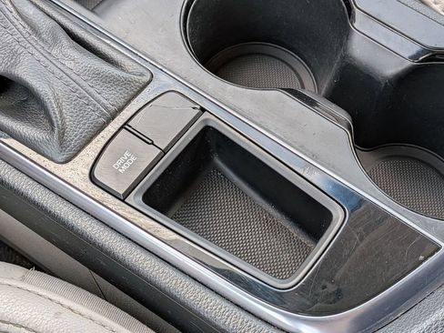 Used 2015 Hyundai Sonata Limited FWD image 26