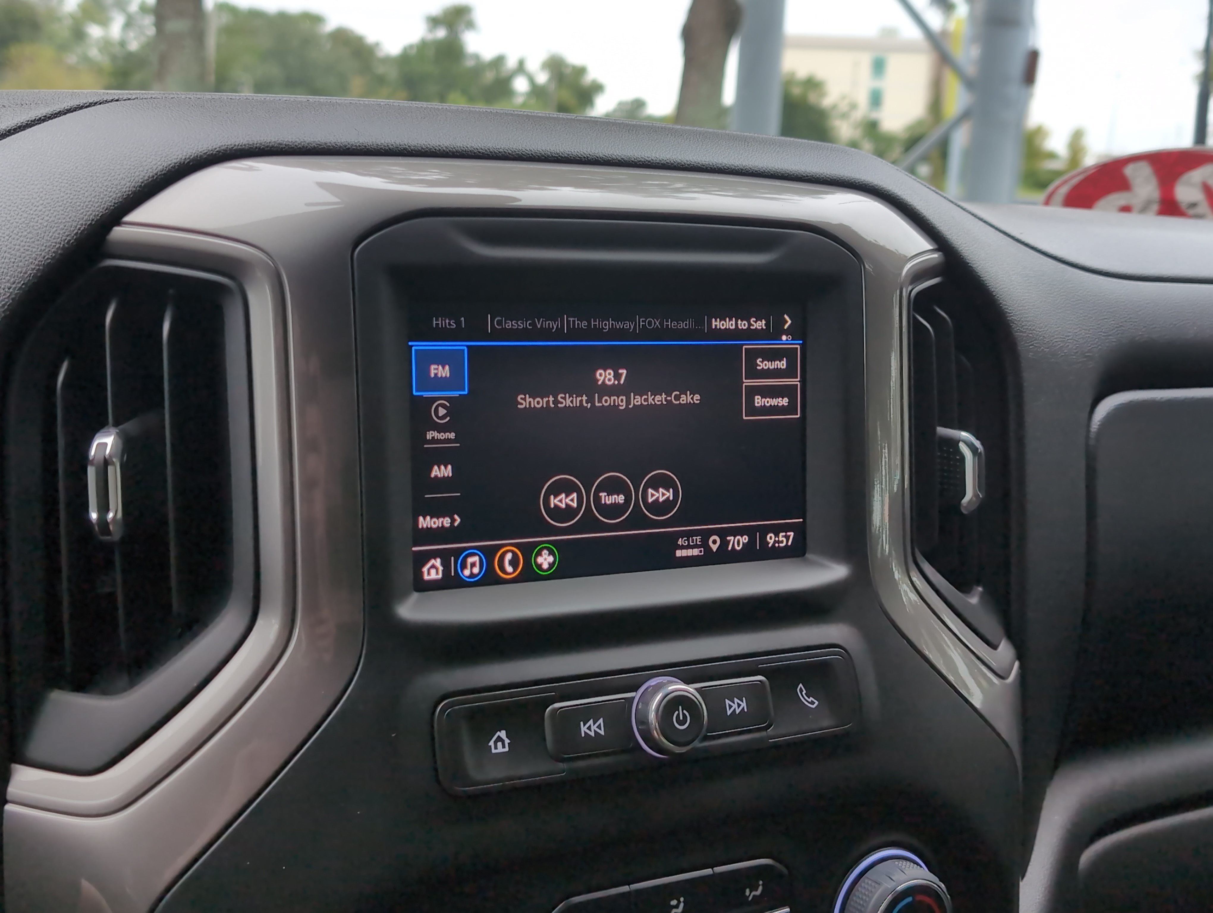 Used 2026 Chevrolet Silverado 2500 Custom w/ Custom Value Package AWD/4WD image 23