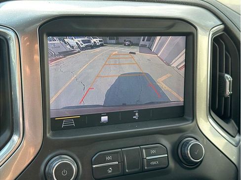 Used 2019 Chevrolet Silverado 1500 LT Trail Boss AWD/4WD image 27