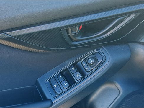 Used 2018 Subaru Impreza 2.0i Premium image 21