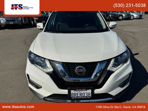 Used 2020 Nissan Rogue SV image 8