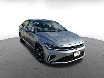 Used 2025 Volkswagen Jetta SE