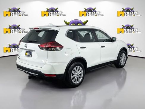 Used 2018 Nissan Rogue S FWD image 5