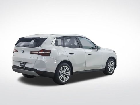 Used 2025 BMW X3 xDrive30i w/ Premium Package AWD/4WD image 5