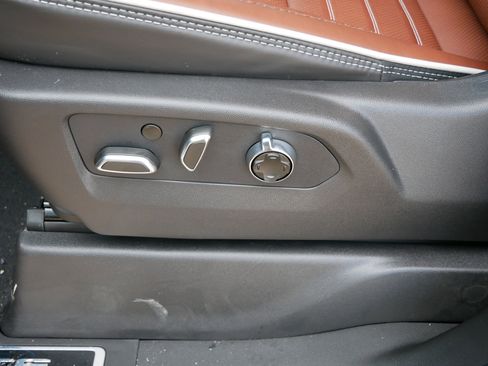 New 2026 GMC Sierra 2500 Denali Ultimate w/ Max Trailering Package image 17