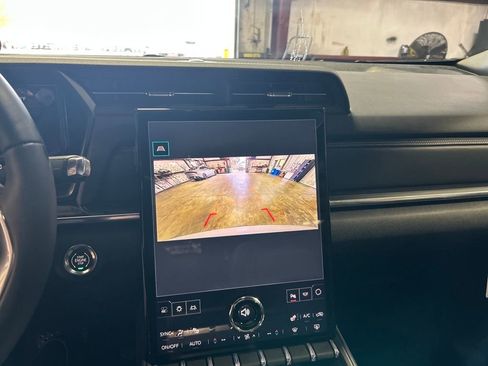 New 2026 GMC Terrain Elevation w/ Elevation Premium Package image 17