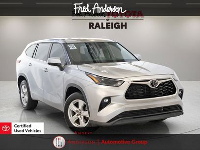 Certified 2023 Toyota Highlander LE