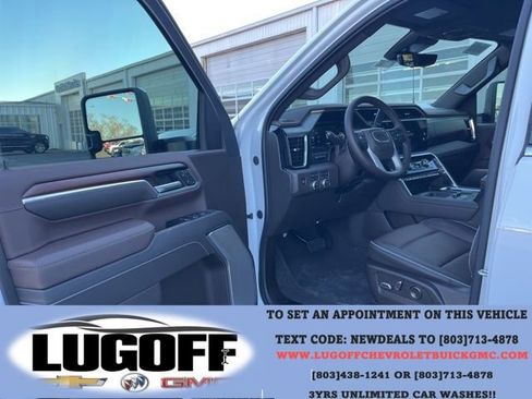 New 2026 GMC Sierra 2500 Denali w/ Denali Reserve Package AWD/4WD image 4