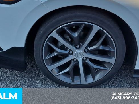 Used 2022 Honda Civic Touring image 6