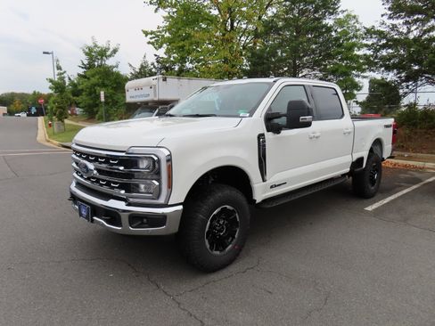New 2026 Ford F250 Lariat w/ Tremor Off-Road Package image 3