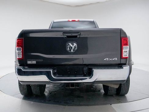 Used 2020 RAM 3500 Big Horn w/ Level 1 Equipment Group image 9