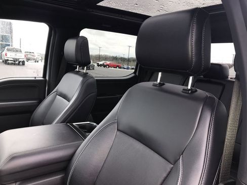 Used 2025 Ford F150 Lariat image 11