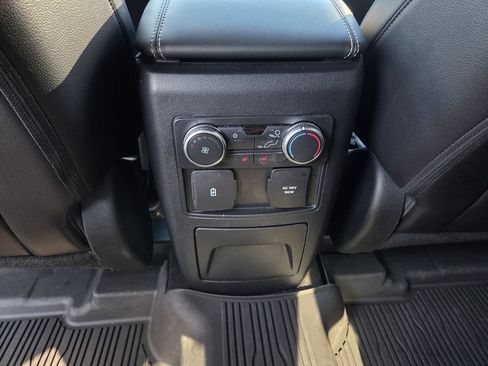 Used 2022 Ford Explorer ST w/ Equipment Group 401A AWD/4WD image 20
